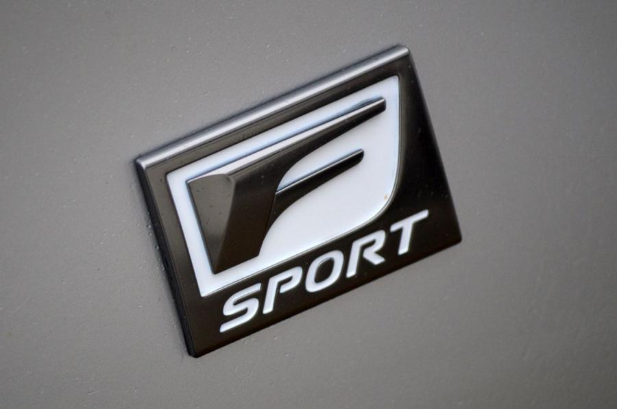  Lexus LS460 F-Sport AWD 2013 года  (фото 37 из 47)